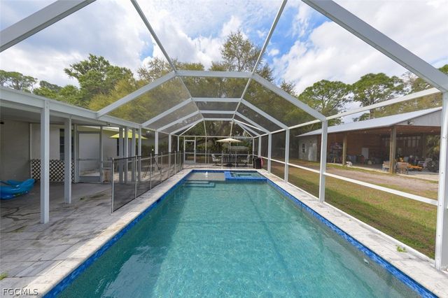 15581 Old Olga RD, Alva, FL 33920