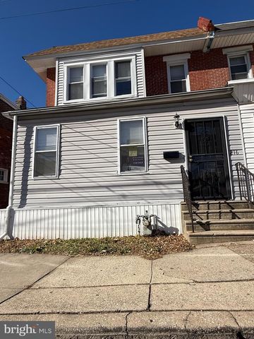 216 S 7TH ST, Darby, PA 19023