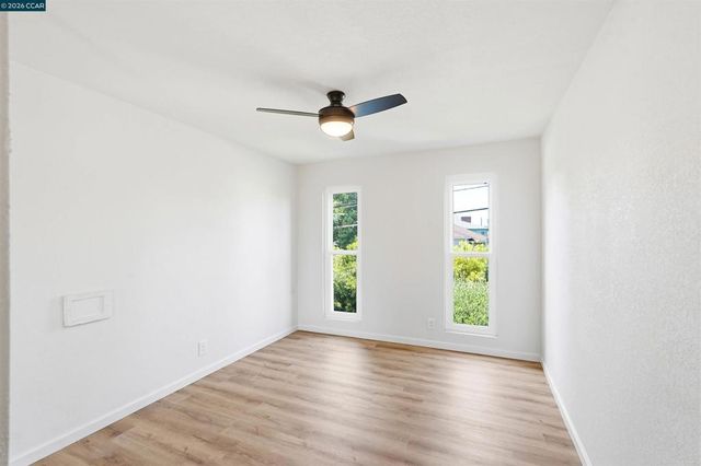710 E 22nd 203, Oakland, CA 94606