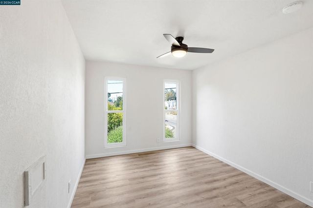 710 E 22nd 203, Oakland, CA 94606