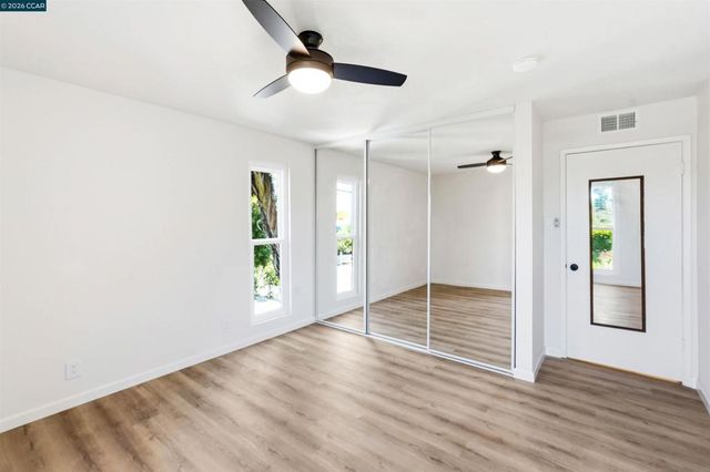710 E 22nd 203, Oakland, CA 94606
