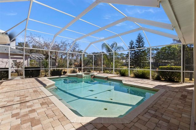 5031 WESLEY DRIVE, Tampa, FL 33647