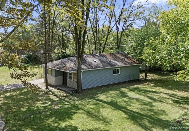 14561 Stout Street, Detroit, MI 48223