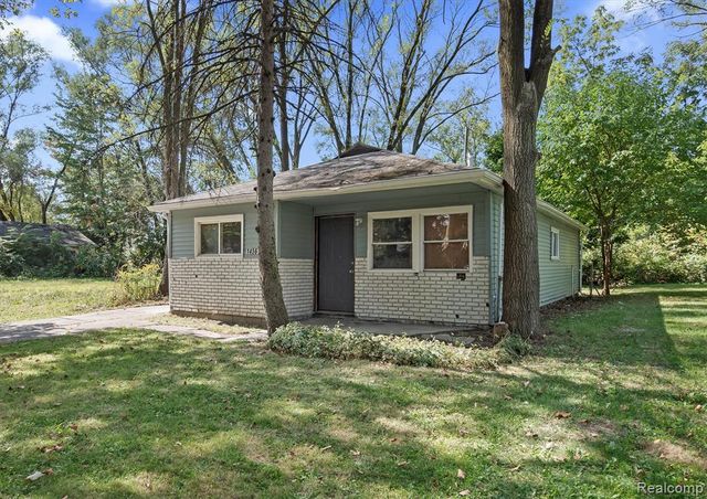 14561 Stout Street, Detroit, MI 48223