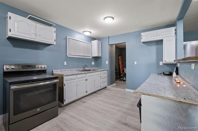 14561 Stout Street, Detroit, MI 48223