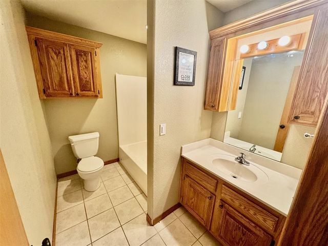 224 S Hoppy Road, Stillwater, OK 74075