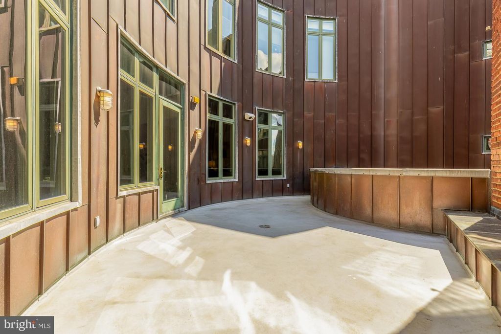 1700 KALORAMA RD NW #310, Washington, DC 20009