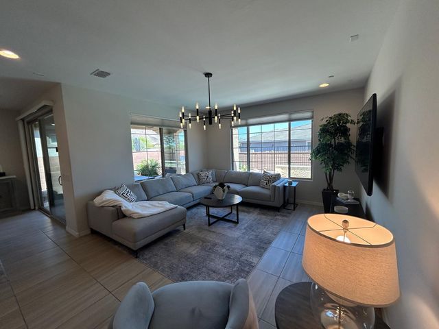 32567 N 133rd Avenue, Peoria, AZ 85383