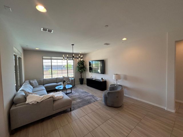 32567 N 133rd Avenue, Peoria, AZ 85383