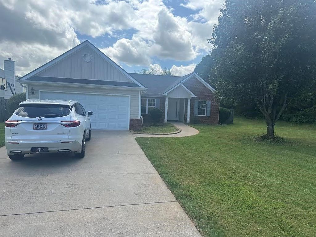 1431 Solomon Drive, Winder, GA 30680