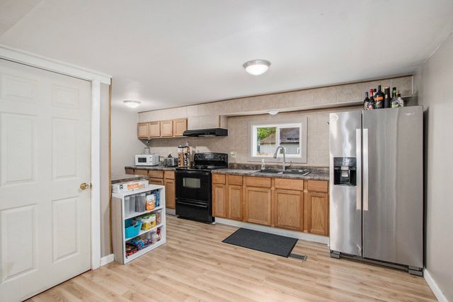 113 N Clark Street, Athens, MI 49011