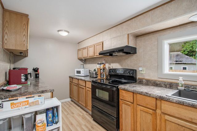 113 N Clark Street, Athens, MI 49011