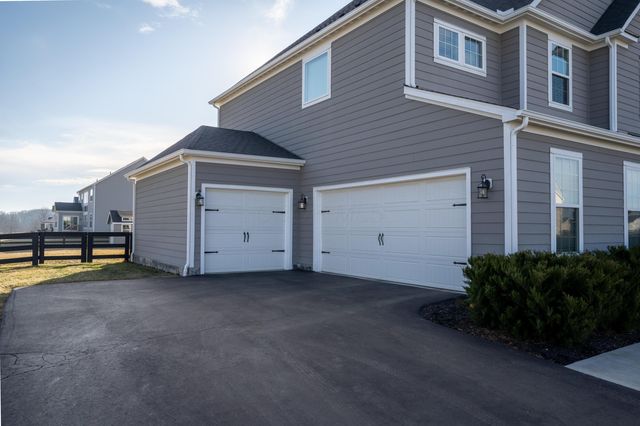 5833 Benton Lane, Delaware, OH 43015