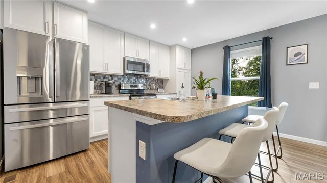 355 Newbridge Way, O'fallon, MO 63368