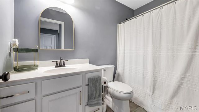 355 Newbridge Way, O'fallon, MO 63368