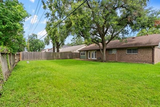 14419 Crosshaven Drive, Houston, TX 77015