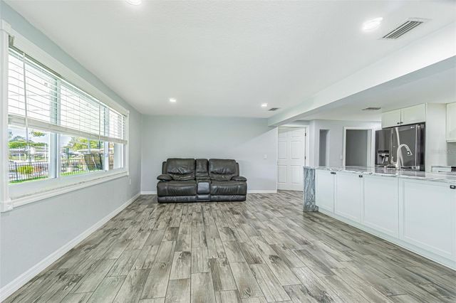 1125 FERNWOOD DRIVE, Holiday, FL 34690