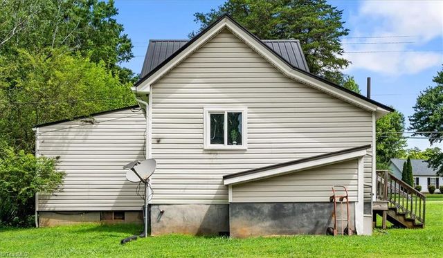1844 Price Road, Eden, NC 27288