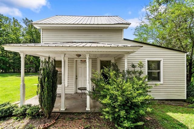 1844 Price Road, Eden, NC 27288