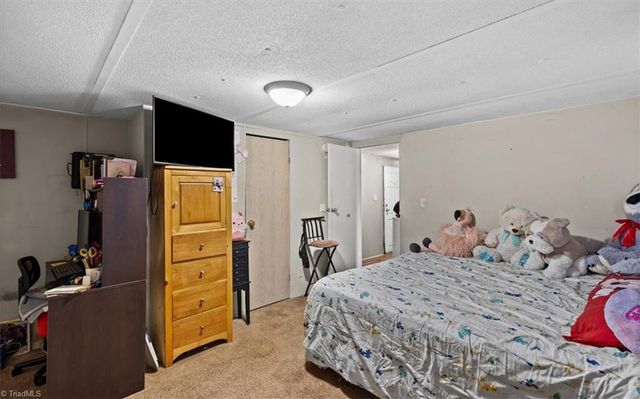 1844 Price Road, Eden, NC 27288