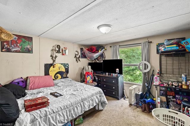 1844 Price Road, Eden, NC 27288