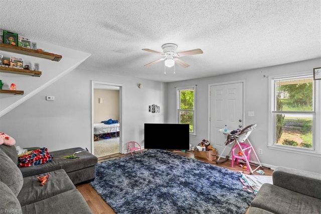 1844 Price Road, Eden, NC 27288