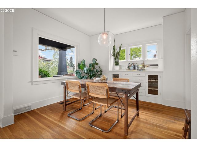 4210 Ne 65TH Ave, Portland, OR 97218