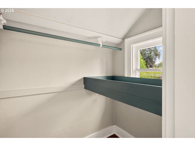 4210 Ne 65TH Ave, Portland, OR 97218