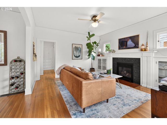 4210 Ne 65TH Ave, Portland, OR 97218