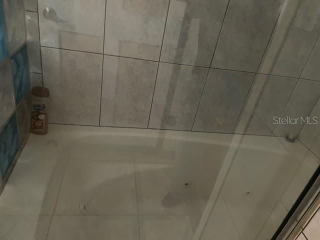 7242 LYNNWOOD AVENUE N, St Petersburg, FL 33710