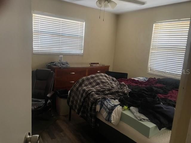 7242 LYNNWOOD AVENUE N, St Petersburg, FL 33710