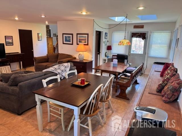 20 Tracey Drive, Milltown, NJ 08850