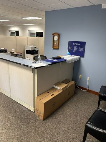 935 Jefferson Boulevard, Warwick, RI 02886