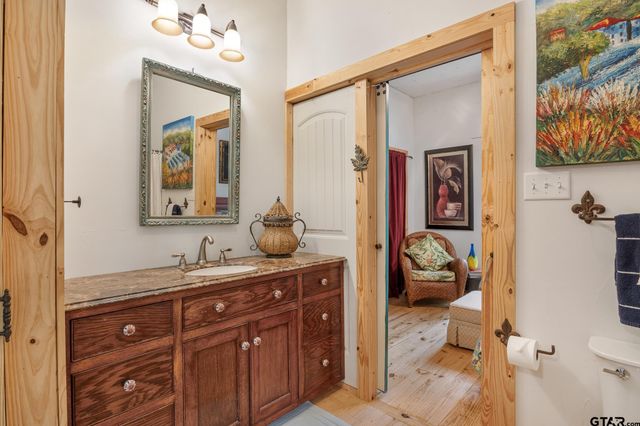 196 Pine Branch Glen, Holly Lake Ranch, TX 75765