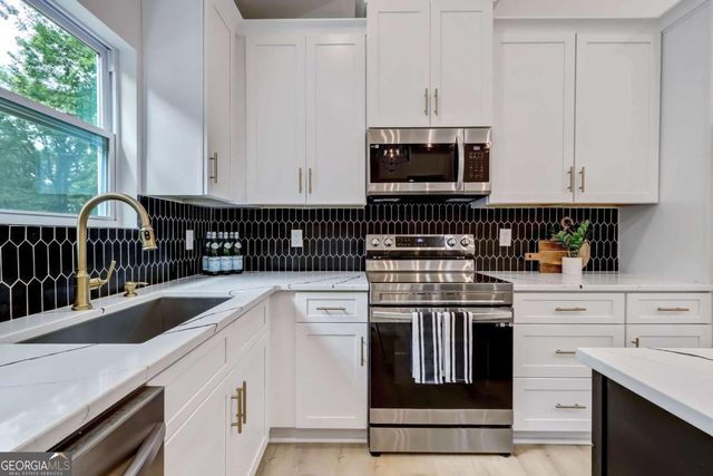 1250 Byewood Lane, Atlanta, GA 30310