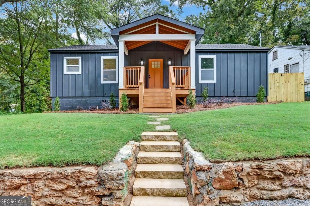 1250 Byewood Lane, Atlanta, GA 30310