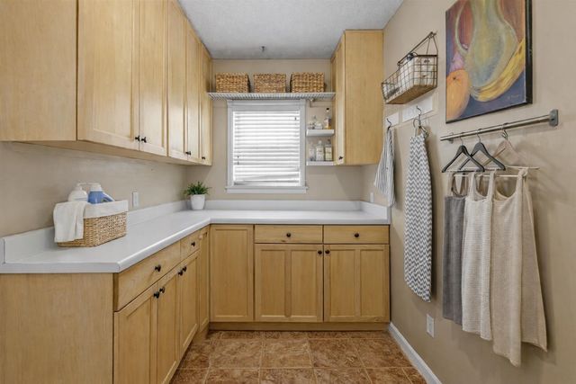 436 STERLING DR, Collierville, TN 38017