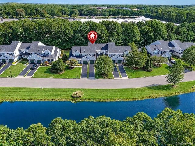 23 Willow Wood Drive, East Setauket, NY 11733