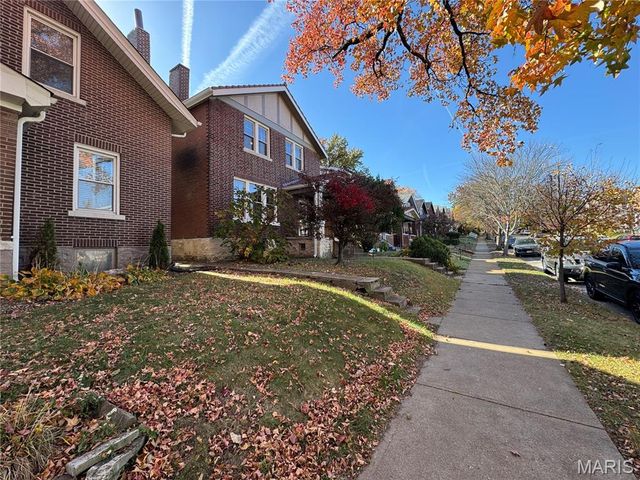 4024 Wyoming Street, St Louis, MO 63116