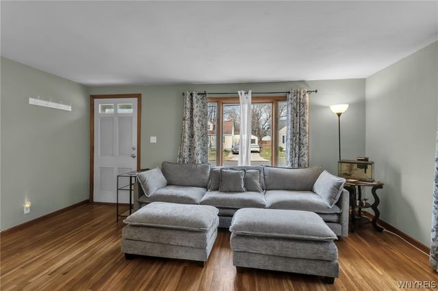 255 Crisfield Avenue, Cheektowaga, NY 14206