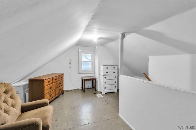 255 Crisfield Avenue, Cheektowaga, NY 14206