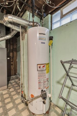 255 Crisfield Avenue, Cheektowaga, NY 14206