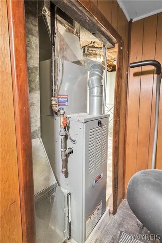 255 Crisfield Avenue, Cheektowaga, NY 14206