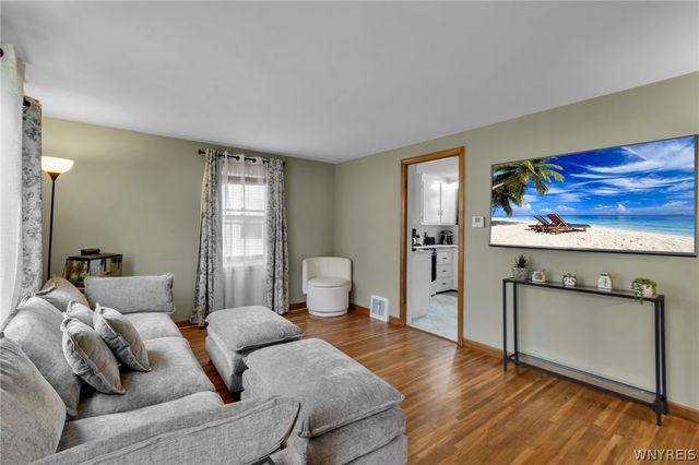 255 Crisfield Avenue, Cheektowaga, NY 14206