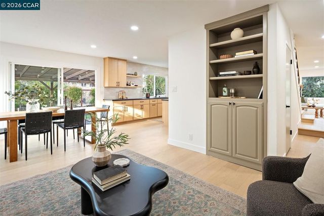 125 Larkwood Circle, Danville, CA 94526