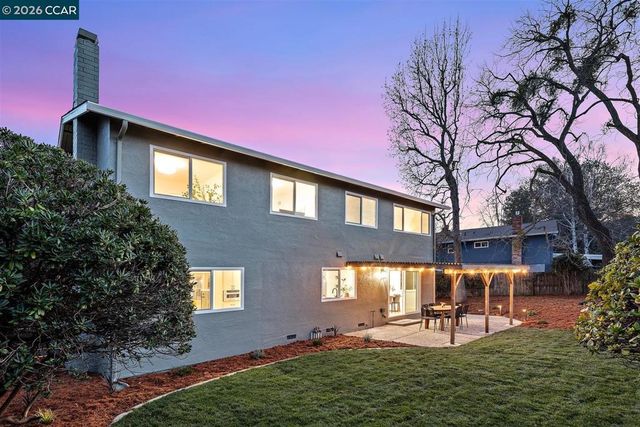 125 Larkwood Circle, Danville, CA 94526