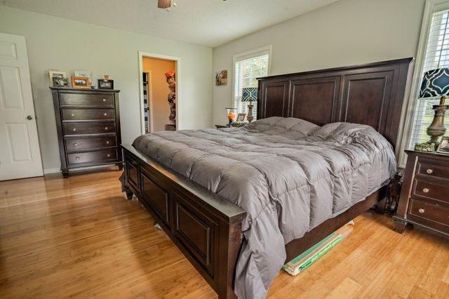 57 Old Jackson Hwy, Leoma, TN 38468