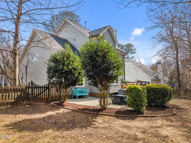 5240 Fairmead Circle, Raleigh, NC 27613