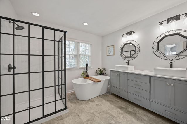 5240 Fairmead Circle, Raleigh, NC 27613