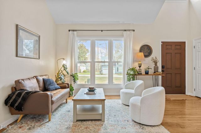 5240 Fairmead Circle, Raleigh, NC 27613